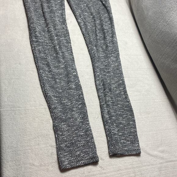 Gymshark Gray Leggings - Picture 3 of 5